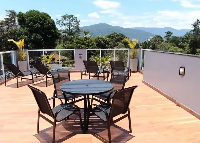 Pousada Solarium Flats Itagua Proximo Ao Aquario E A Praca Da Baleia