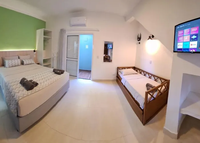 Pousada Solarium Flats Itagua Proximo Ao Aquario E A Praca Da Baleia