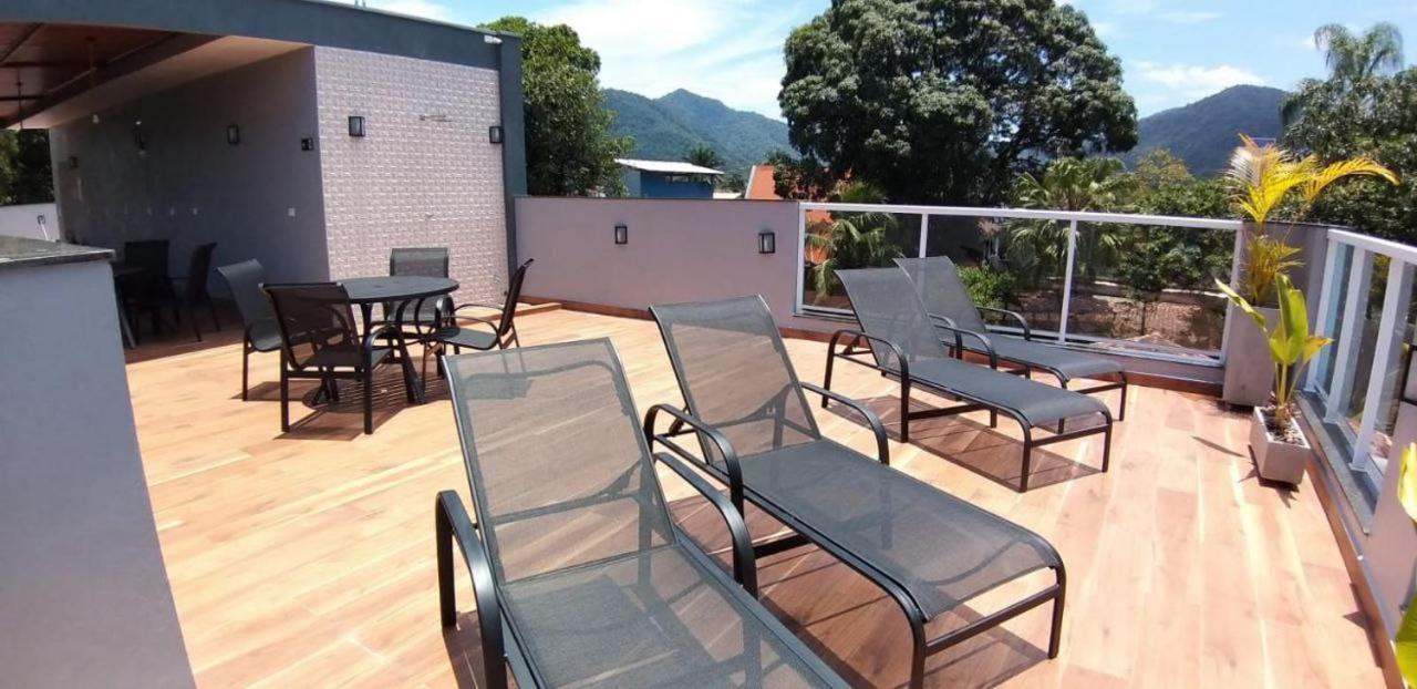 Solarium Flats Itagua Proximo Ao Aquario E A Praca Da Baleia